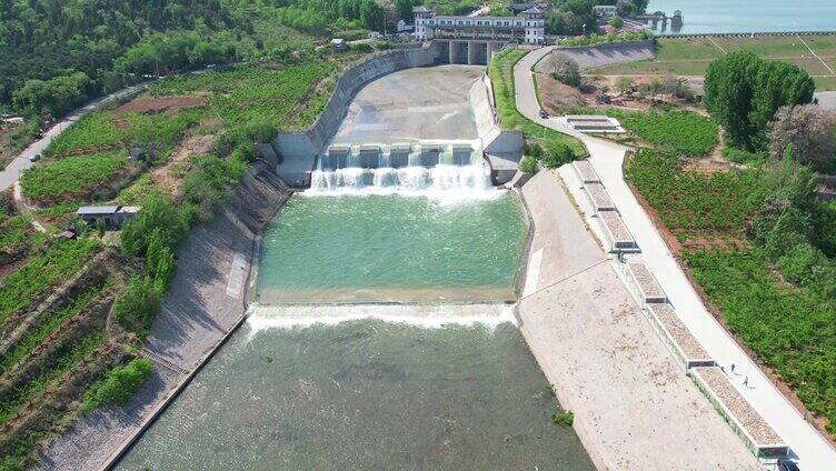 岩马水库 放闸口 水库放水 枣庄第一大水