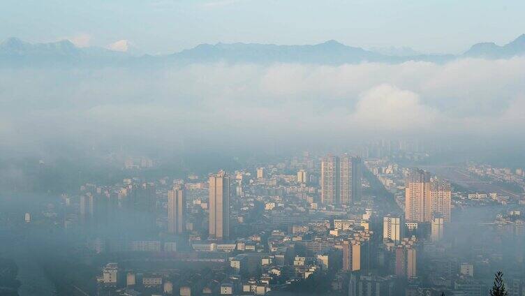 荥经县城城市风光云雾缭绕延时摄影