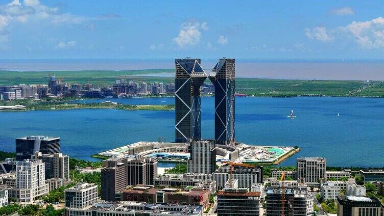 航拍上海 临港新片区 滴水湖全景