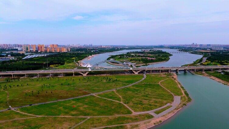 河北石家庄北部中华大街北延高架桥滹沱河