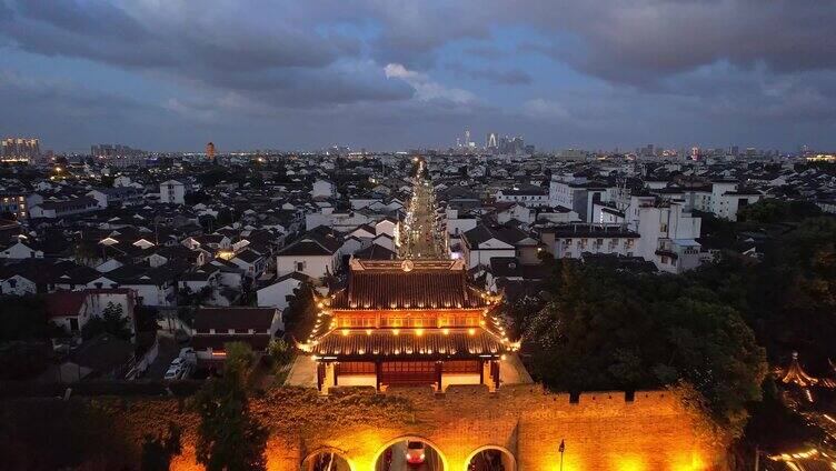 苏州古城墙夜景 