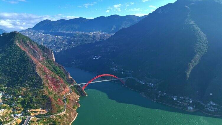 航拍长江三峡巫峡峡口