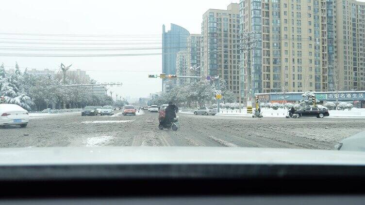 下雪 下大雪行车 开车 开车第一视角