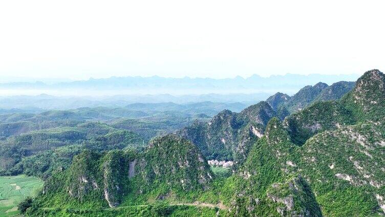 广西十万大山 喀斯特地貌