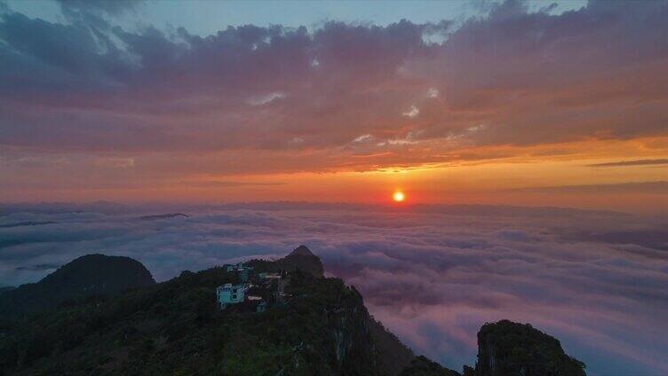 航拍延时 山顶日出云海 日出东方