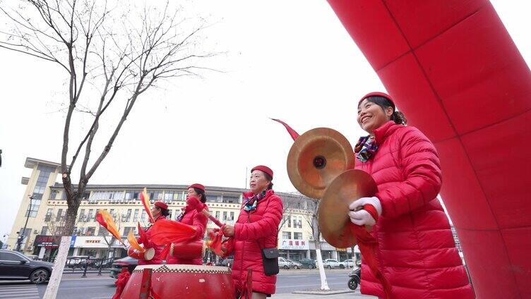 敲鼓特写镜头