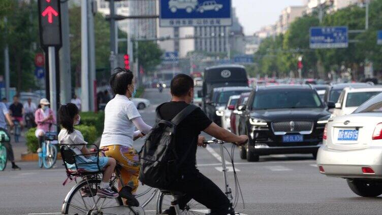 汽车车流实拍