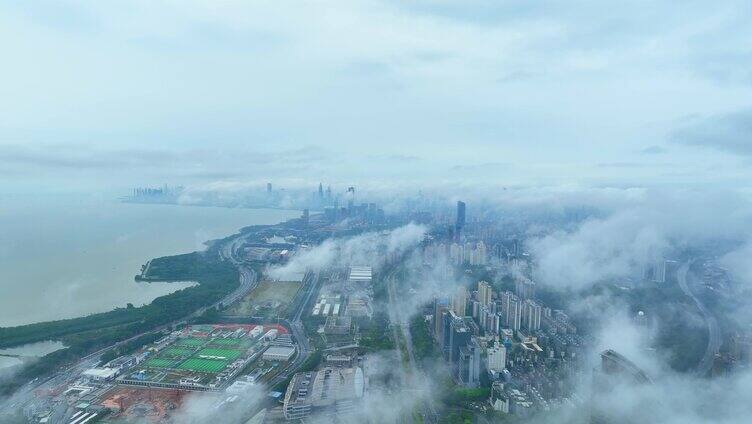 深圳市区城市低空南山云海