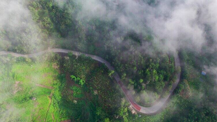 云雾公路村庄