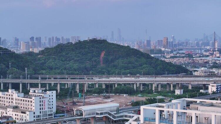 中国广东省佛山市三山高铁有轨电车