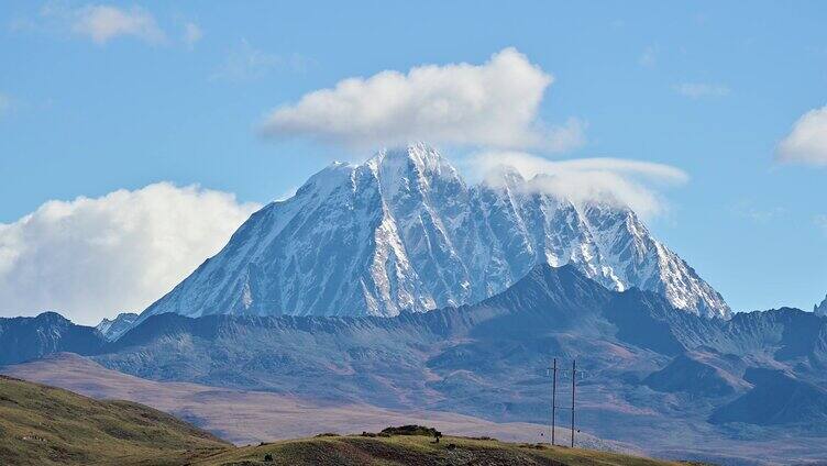 雅拉雪山风景延时