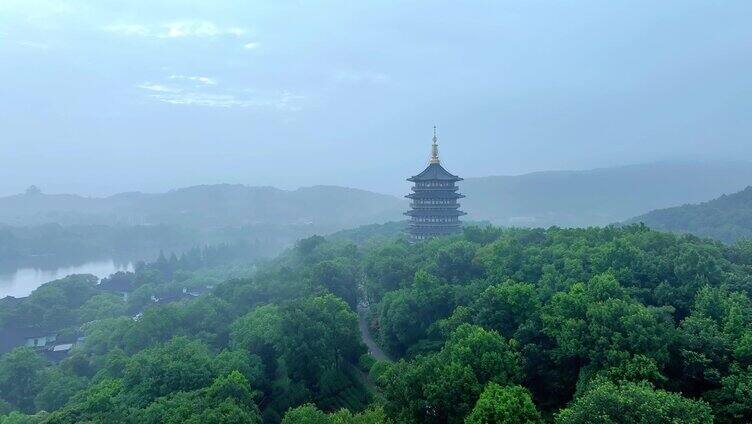 杭州西湖意境雨景