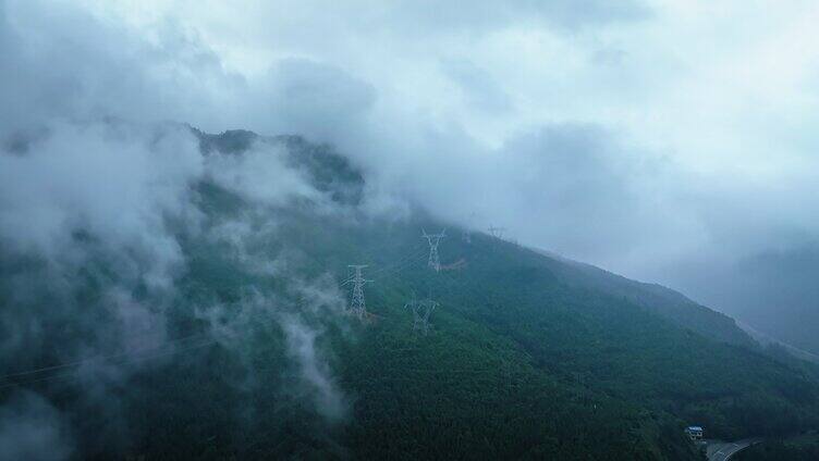 山区电网输电塔