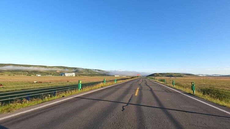 车窗外的风景自驾汽车行驶高公路景观