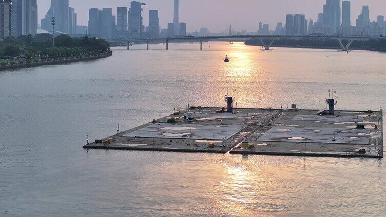 中国广东省广州市海珠区琶洲大桥全景