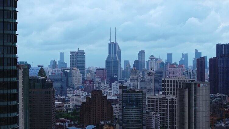 上海台风暴风雨来临前黑云压城航拍