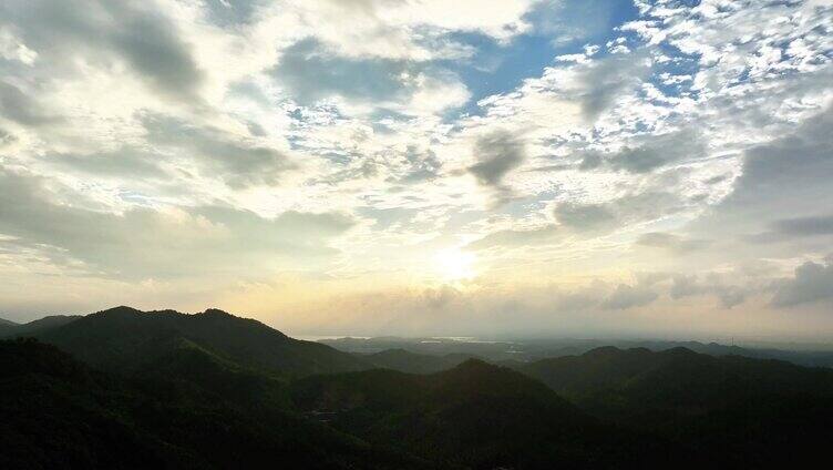 航拍乡村美丽景色