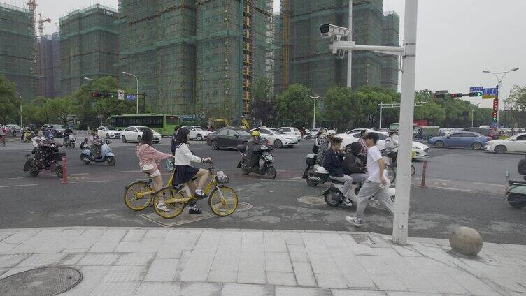 下班高峰期车流人流2