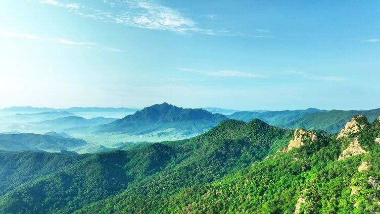 航拍辽宁千山绿色山林植被