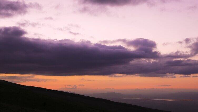 夕阳 朝阳 蓝天白云 高山