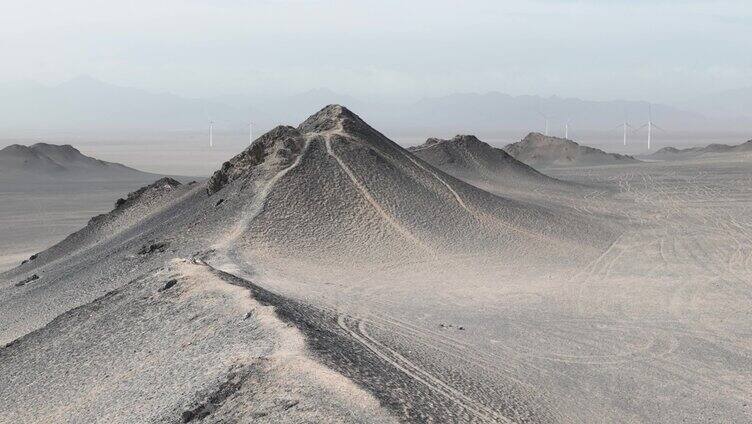 冷湖镇黑独山——地球上最像月球的地方