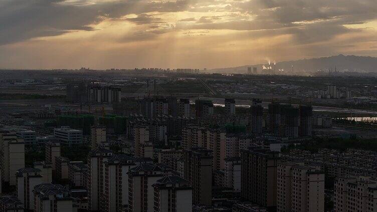 夕阳下的西北卫星城 酒泉市