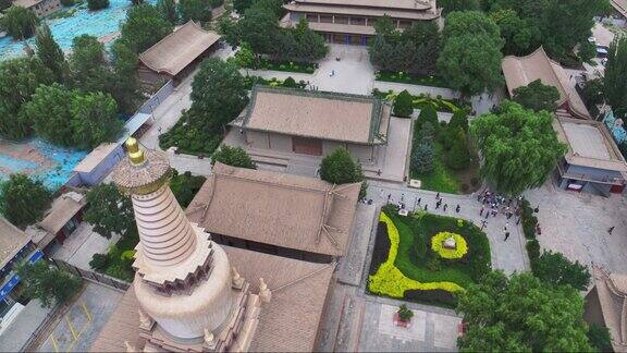 张掖大佛寺佛塔古色古香的寺庙