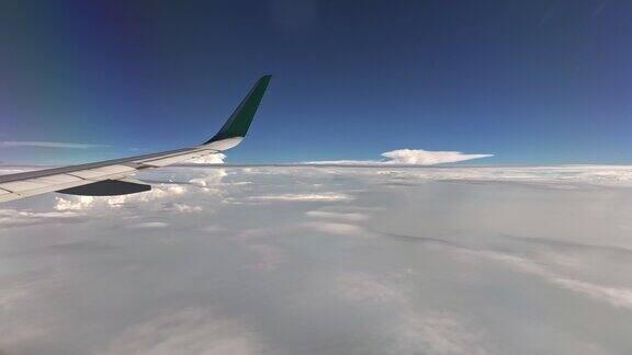 飞机外景云层