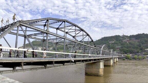 甘肃兰州市中山桥铁桥航拍自然风光