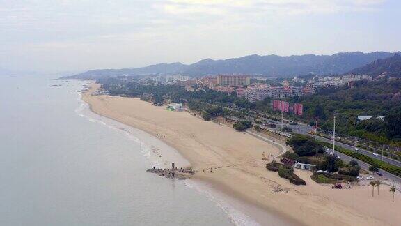 厦门沙滩海边小城风景4k航拍