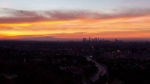 洛杉矶和好莱坞美丽的天火日出