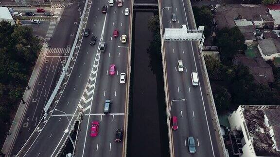 曼谷市高速公路交通鸟瞰图