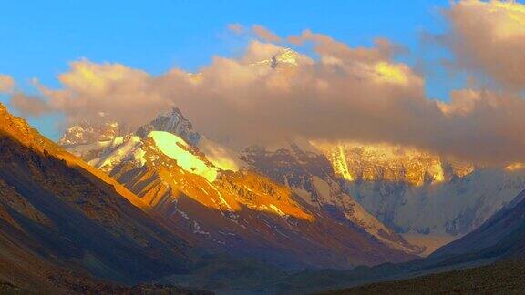 珠穆朗玛峰高清延时视频西藏中国