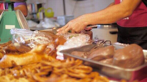 泰国街头小吃:猪腿饭
