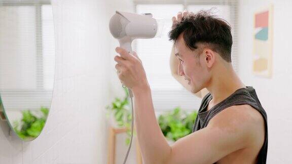 亚洲男人用吹风机
