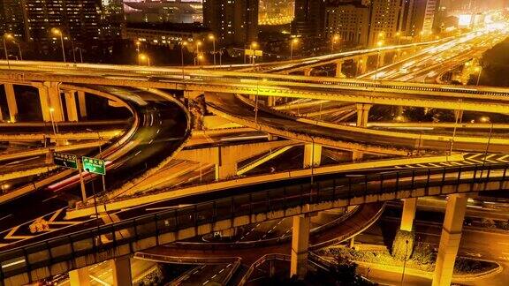 中国上海高速公路和交通的发展历程
