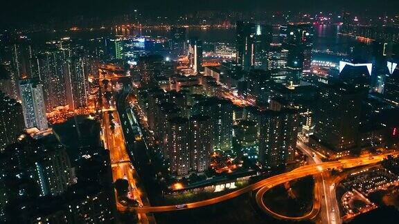 香港九龙湾地区的无人机夜景