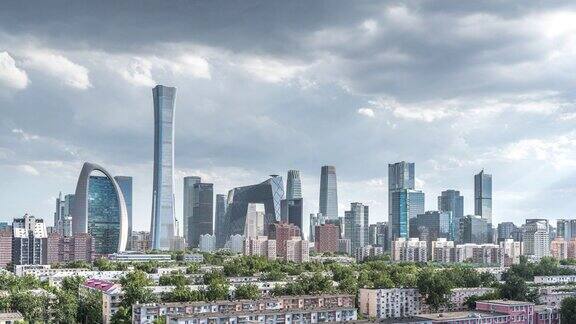 北京建筑群中央商务区的阴雨天气