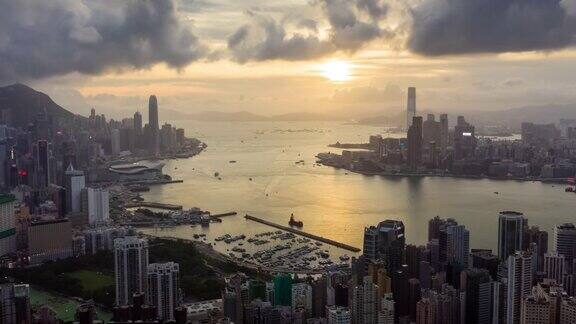 日落时分香港城市的超缩镜头