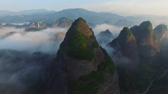 中国广西八角寨(八角村)峰红沙石质地貌