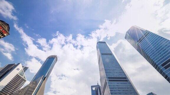 上海现代化的办公大楼间隔拍摄