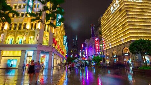 夜上海南京路行人拥挤的全景4k时间跨度的中国