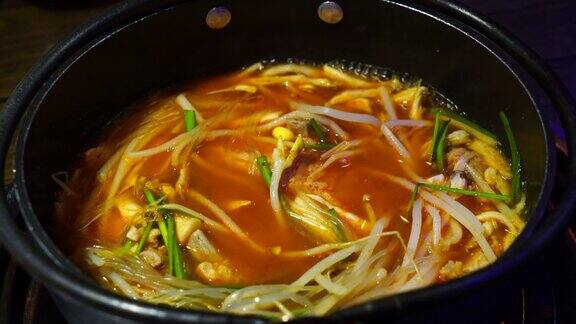 辣汤面条韩国风味
