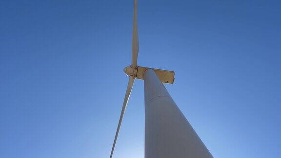 风力涡轮机产生清洁能源