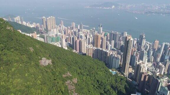 鸟瞰图的香港城市和维多利亚港日落在中国