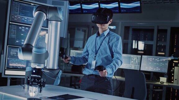 工程师在实验室虚拟操控实验室设备 高科技智能机器人研究