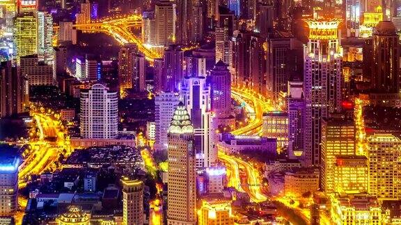 中国上海摩天大楼的空中夜景(放大延时)