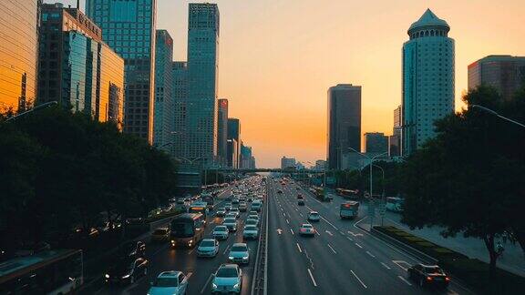 日落时分北京CBD的交通状况