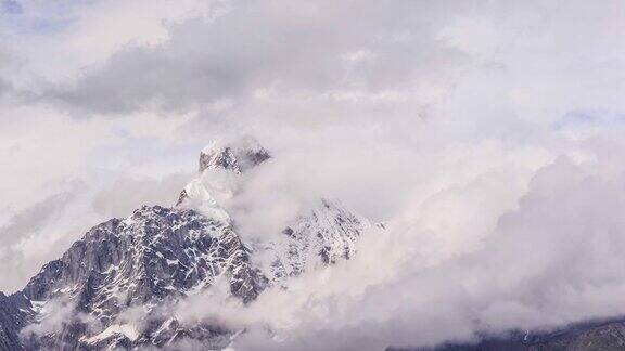 雪山时光流逝