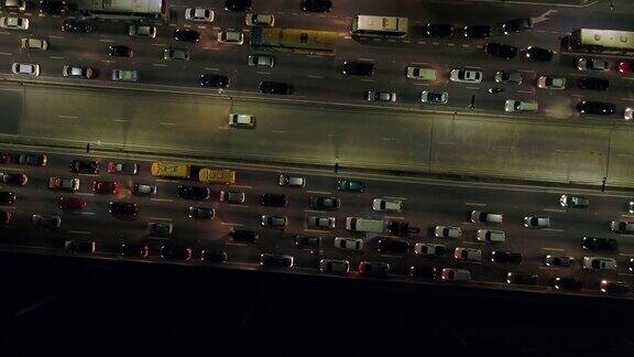 巴西圣保罗边缘Pinheiros的交通堵塞